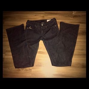 NWOT Diesel Louvely Size 25/ 34 Jeans